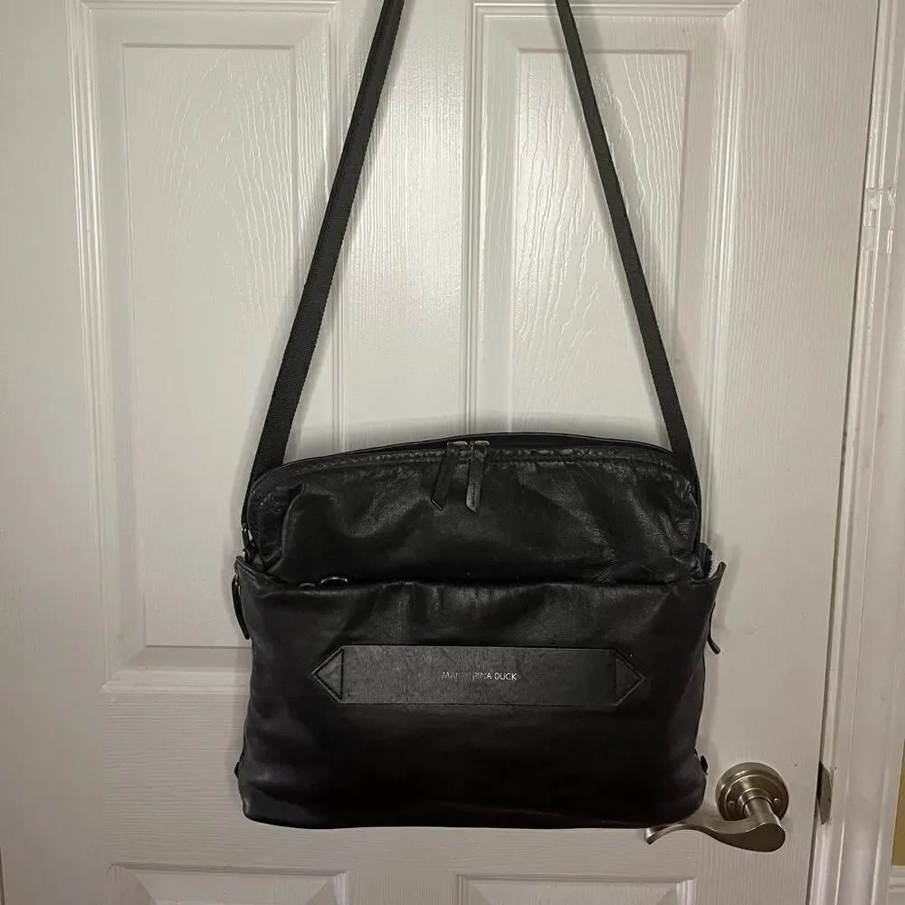 Mandarina Duck Soft Leather Black laptop,Computer office shoulder bag